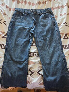 16H wrangler retros